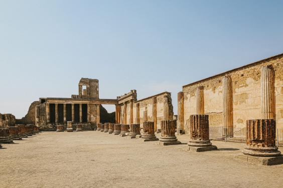 Half day tour of Pompeii Ruins-4