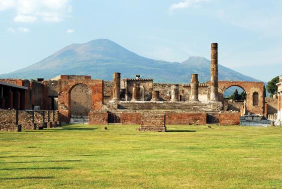 Pompeii, Herculaneum and winery tour